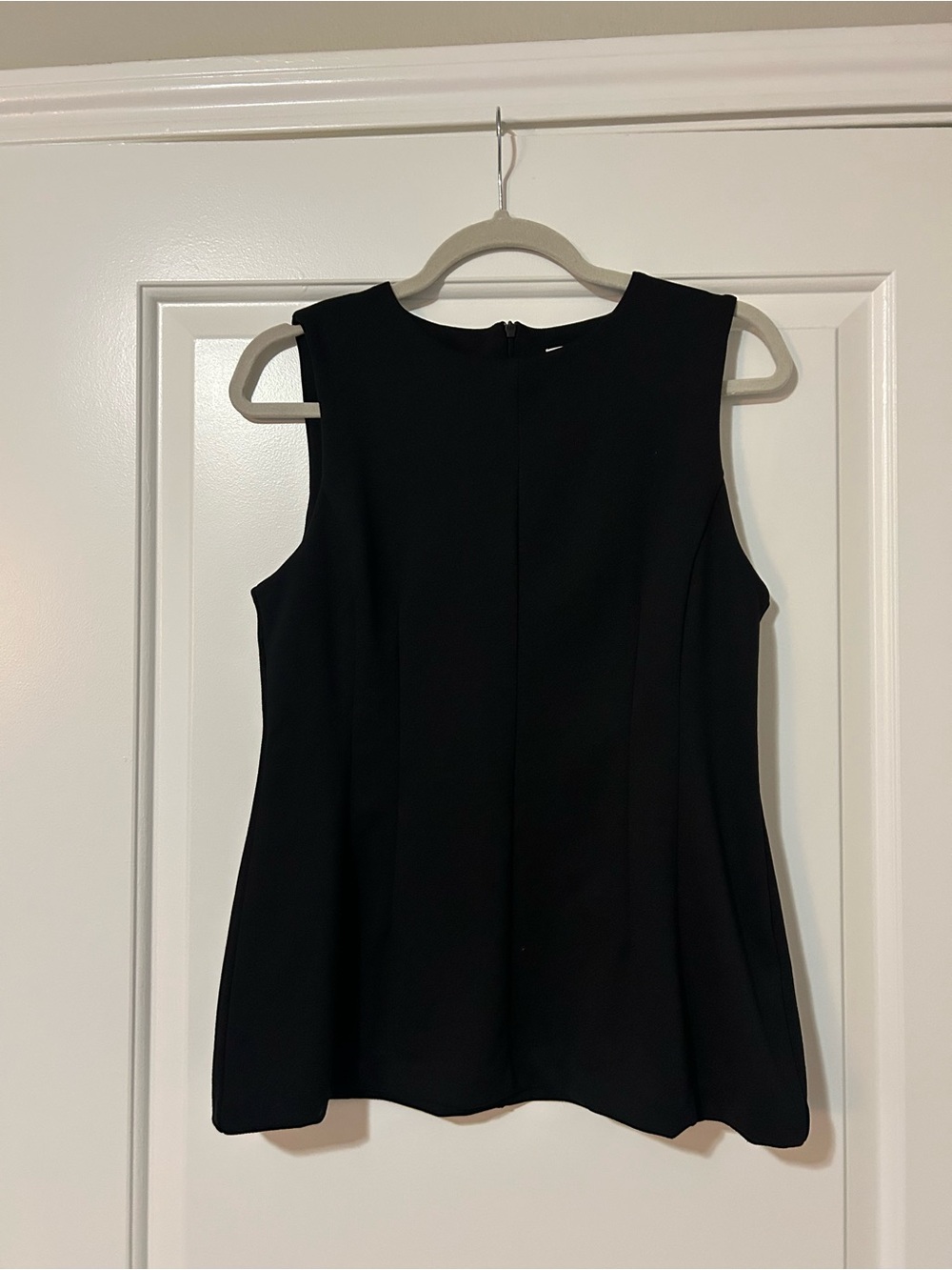 H&M Black Sleeveless Dressy Shell Top